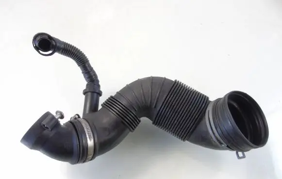 Volkswagen Scirocco Air intake hose/pipe 3C0129654P
