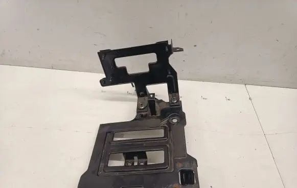 Battery tray