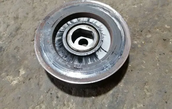 Nissan Qashqai Crankshaft pulley