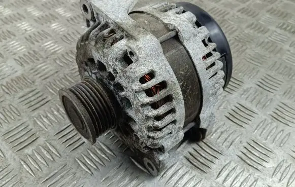 SsangYong Rexton Generator/alternator 6711540302