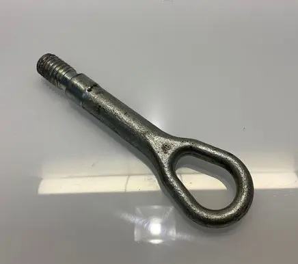 Mercedes-Benz E W211 Towing hook eye A2206280135 2206280135