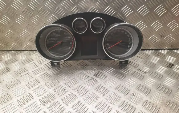 Opel Insignia A Speedometer (instrument cluster) 365903926H
