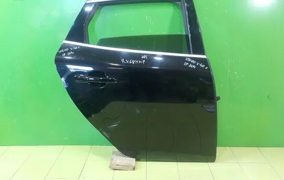 Volvo V40 Rear door PRAWE