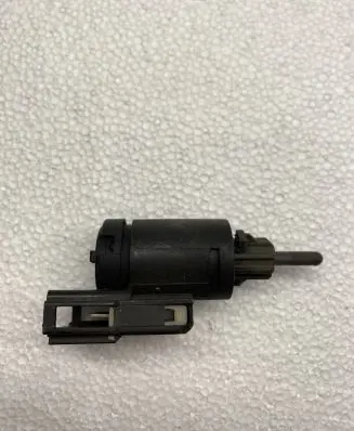 Skoda Superb B5 (3U) Brake pedal sensor switch 3B0945511C