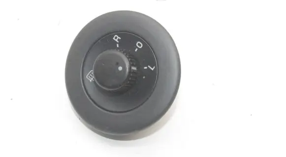 Volkswagen Scirocco Wing mirror switch 1KA959565