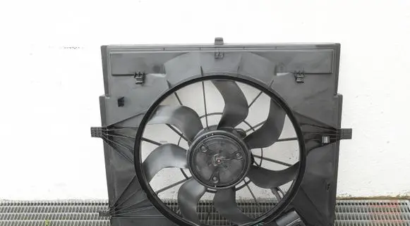 Mercedes-Benz Sprinter W907 W910 Electric radiator cooling fan A4479060412 0130707417