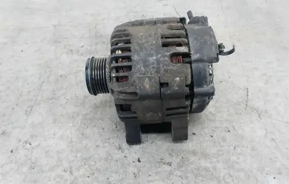 Citroen Berlingo Generator/alternator 9646321780