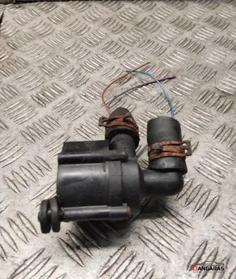Volkswagen PASSAT B6 Electric auxiliary coolant/water pump