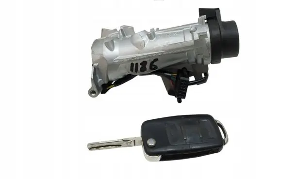 Volkswagen Touran I Ignition lock 1K0905851B