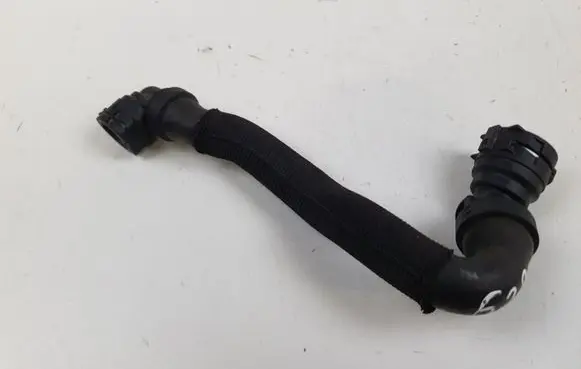 BMW 5 G30 G31 Engine coolant pipe/hose 9299619