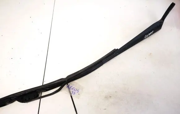 Chrysler Voyager Front wiper blade arm 4717364b
