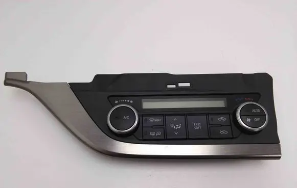 Toyota Auris E180 Interior fan control switch 5590002430