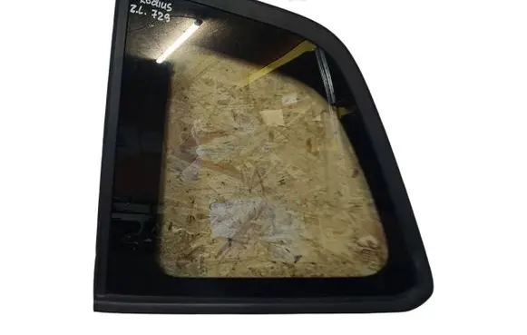 SsangYong Rodius Rear side window 7925021600 43R000381