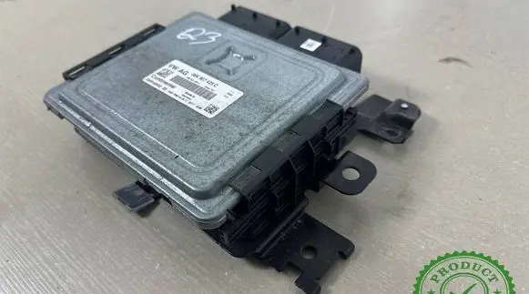 Audi Q3 8U Engine control unit/module 06K907425C 5WP4950202