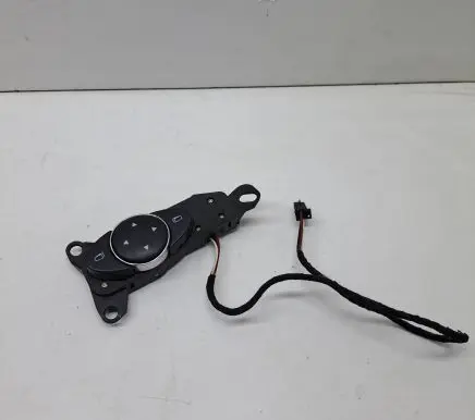 Mercedes-Benz E W211 Wing mirror switch 2118208310 03211010