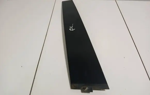 Volkswagen PASSAT B6 (B) Pillar trim (exterior) 3C4837902
