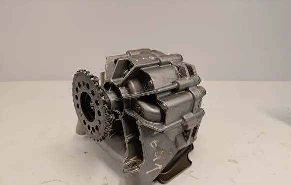 BMW X5 F15 Oil pump 11417643256 7643256 7612772