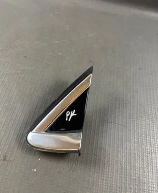 Citroen DS4 Plastic wing mirror trim cover 9687369377