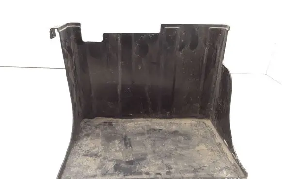 Battery tray