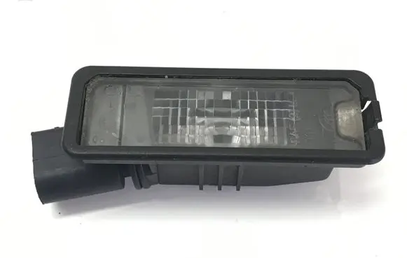 Volkswagen Polo V 6R Number plate light 1K8943021