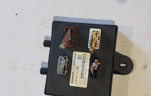 Renault Trafic III (X82) Comfort/convenience module 231A03439R 50EC23F07 2746763353