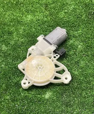 Mercedes-Benz GLE W167 Front door window regulator motor A0009065806 C68333101 10005771664