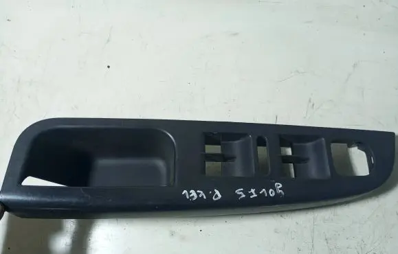 Volkswagen Golf V Front door window switch trim 1K4868049C
