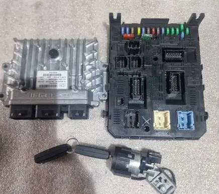 Citroen C5 Engine ECU kit and lock set 9663548180 9665843280 R0413C010C