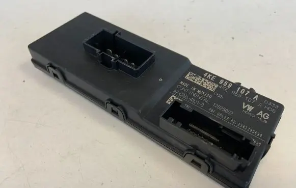 Tailgate/trunk control unit/module