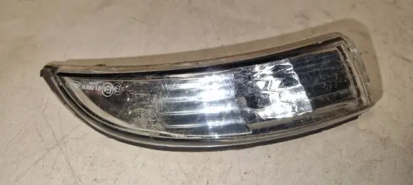 Ford Fiesta Mirror indicator light 8a6113b382a