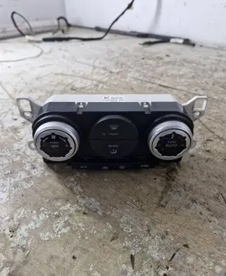 Mazda CX-7 Climate control unit K1900EH15A0 8K24 EH15