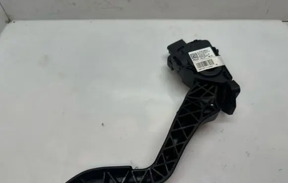 Peugeot 308 Accelerator throttle pedal 9671433780