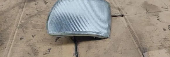Volkswagen PASSAT B4 Front reflector 3A0941067