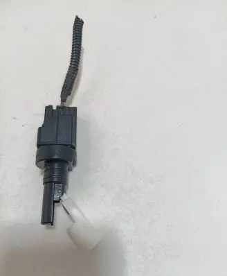 Ford Mondeo MK IV Windshield washer fluid level sensor 0023935 72538