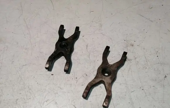 Fuel Injector clamp holder