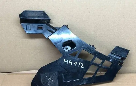 Mercedes-Benz A W177 Front bumper mounting bracket A1778851005 15361264