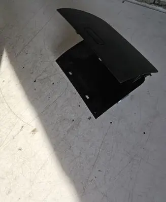 Volkswagen Touareg II Glove box 7P6857922