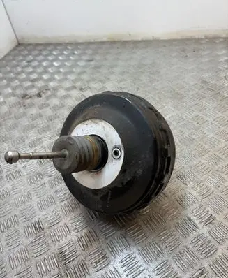 Opel Insignia A Brake booster 13228183