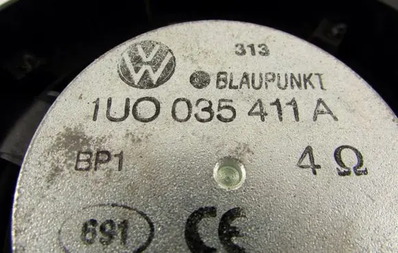 Skoda Octavia Mk1 (1U) Rear door speaker 1U0035411A