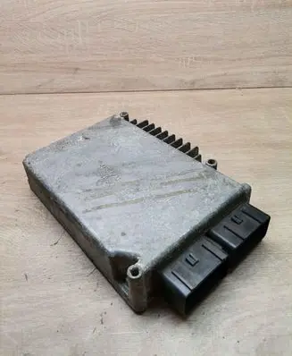 Chrysler Voyager Engine control unit/module ECU P04748212AF 8212AF