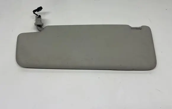 Sun visor
