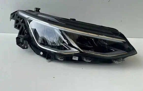 Volkswagen Golf VIII Headlight/headlamp 5H1941006