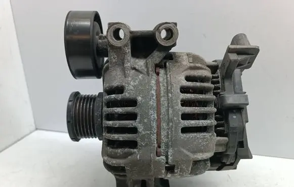 BMW 1 E81 E87 Generator/alternator 12317521382 12317521383 12317521488