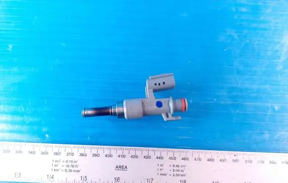Toyota Sienna XL40 IV Fuel injector 23250F0020 04364