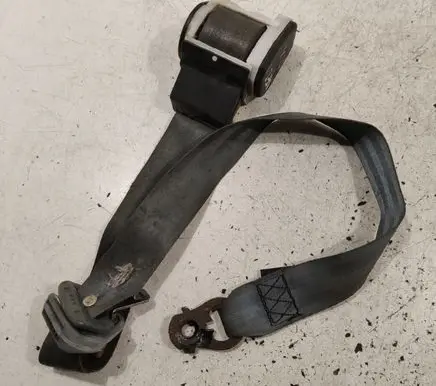Renault Megane I Front seatbelt