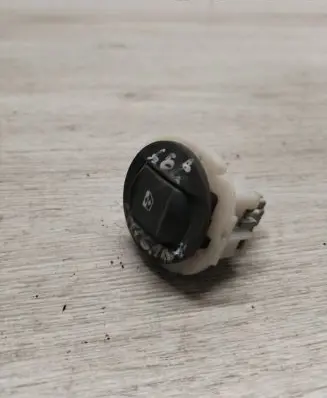 Renault Megane II Electric window control switch 156018100