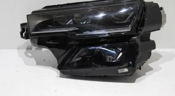 Skoda Karoq Headlight/headlamp 57B941035 0022570809
