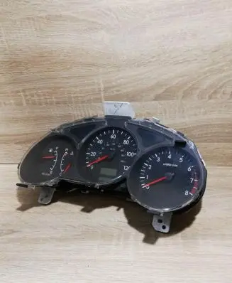 Subaru Forester SG Speedometer (instrument cluster) 85012SA25 0246014 NSS010R