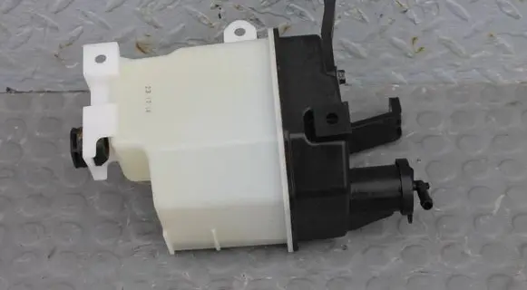 Mazda CX-30 Coolant expansion tank/reservoir PAF115351CX30