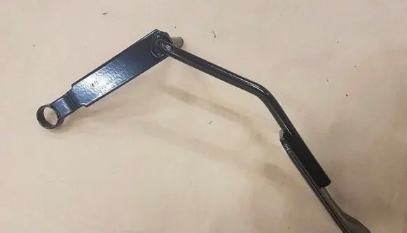 Volkswagen Golf I Accelerator throttle pedal 171721509D